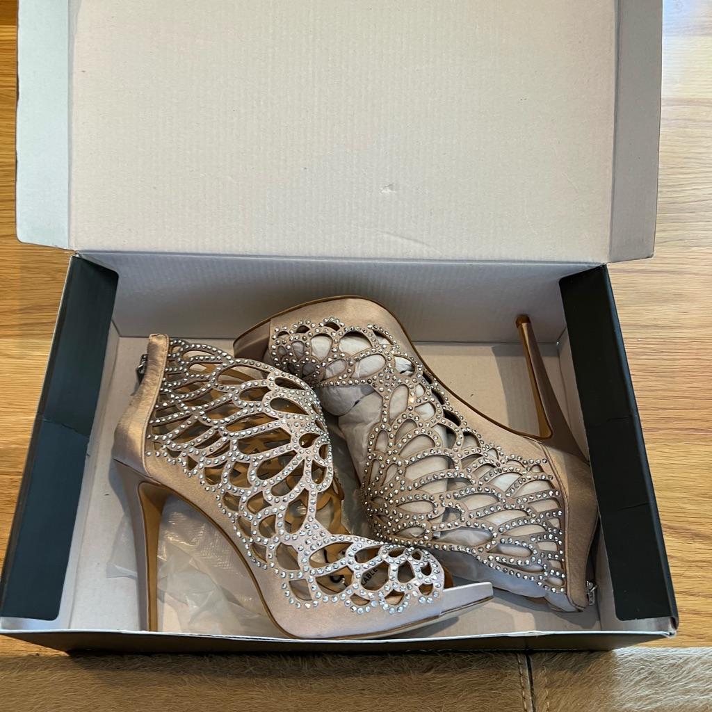 Brand New Inc International Concepts 45 Heels Size 8m